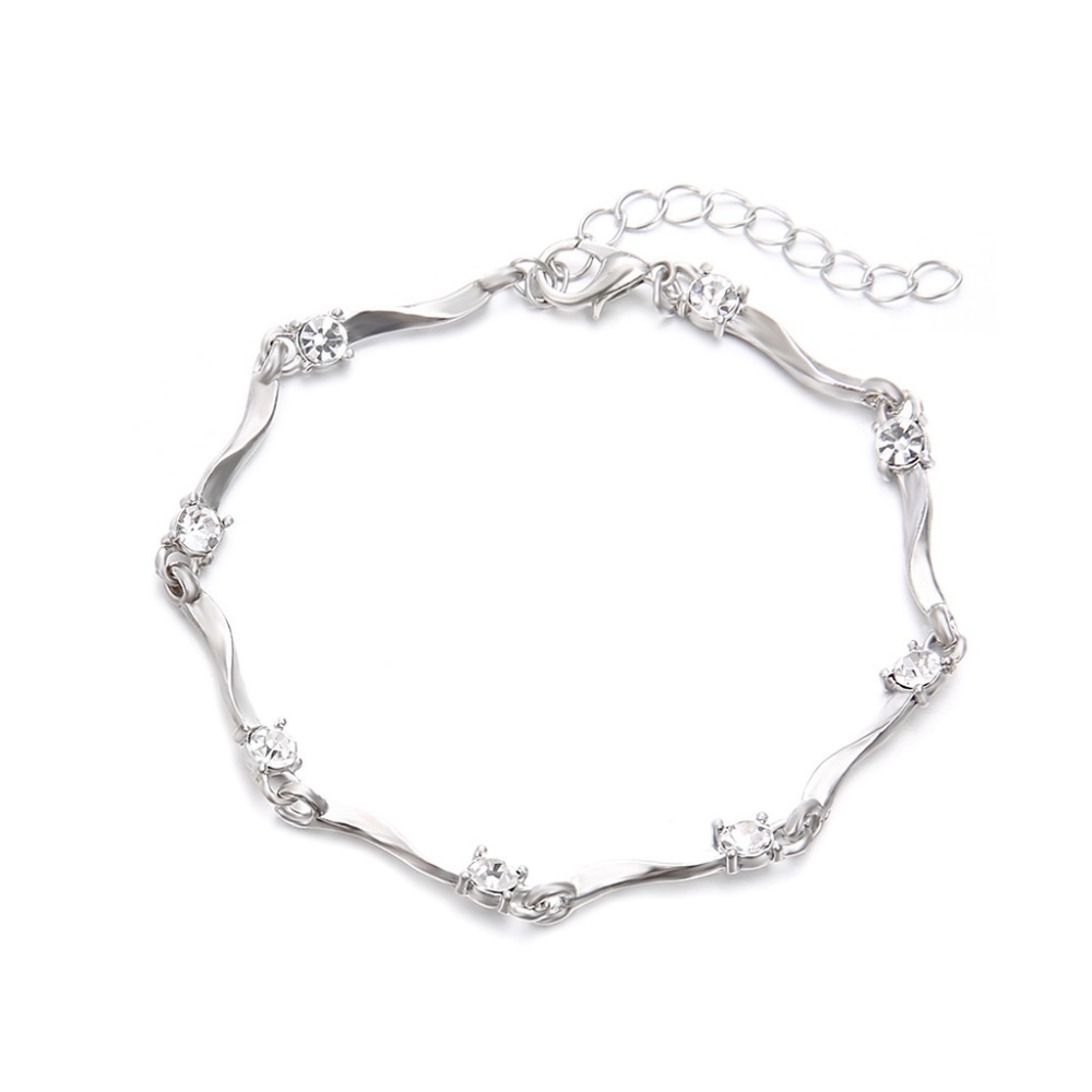 *JIYA* Silver x Rhinestone Fashion Bracelet